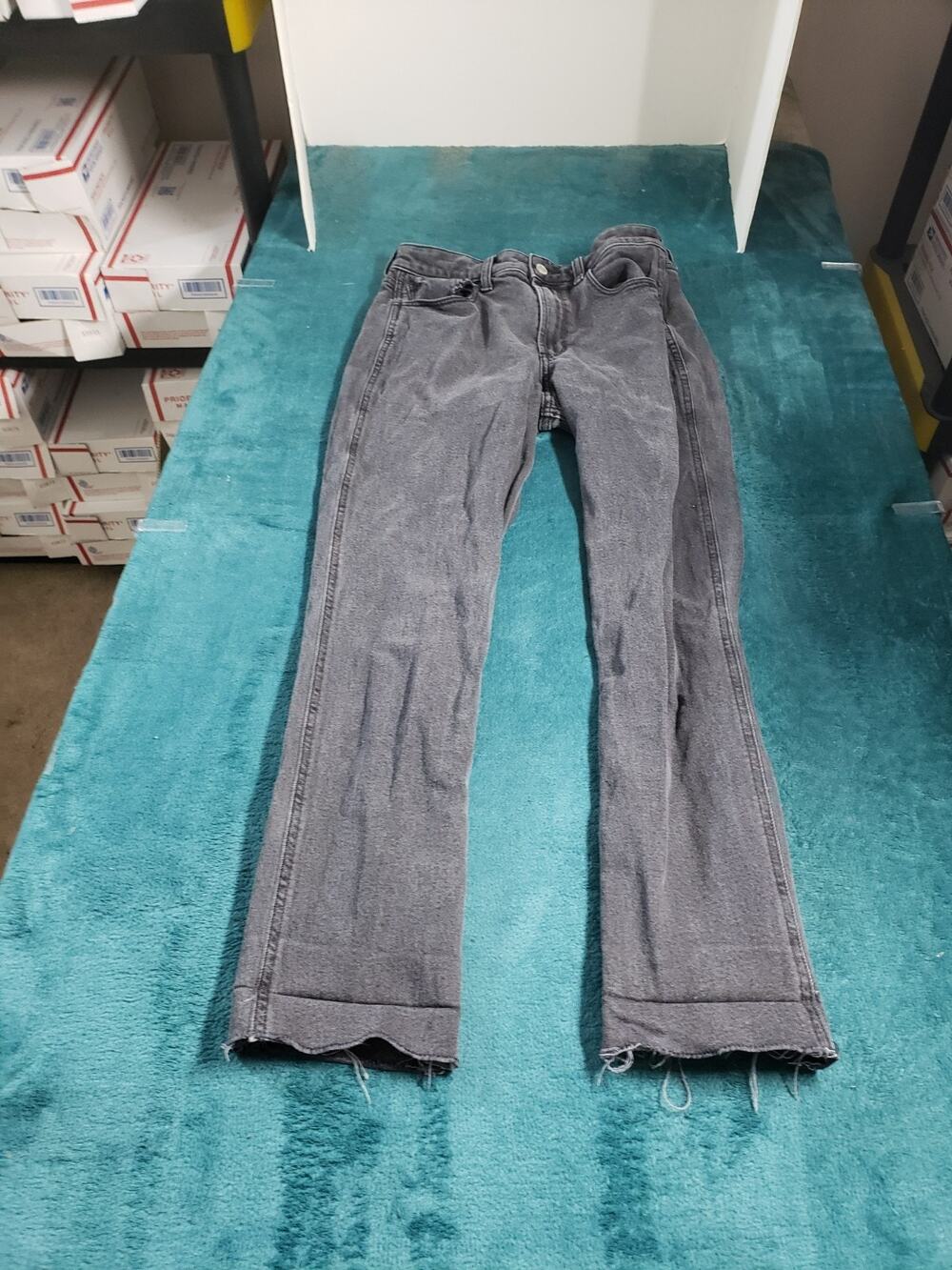 Hollister Jeans Size 6 Womens Black Pants Stretch Denim Fray Hem High Rise Mom